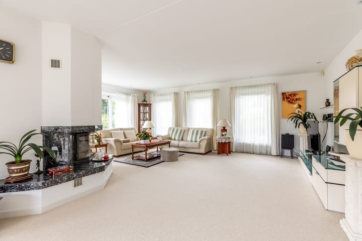 Foto 3 van Alexander Verhuellstraat 6