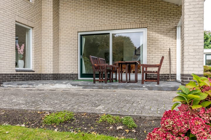 Foto 9 van Alexander Verhuellstraat 6