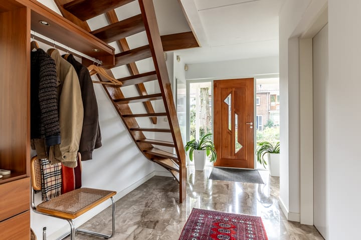 Foto 11 van Alexander Verhuellstraat 6