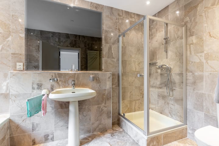 Foto 24 van Alexander Verhuellstraat 6