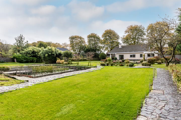 Foto 40 van Alexander Verhuellstraat 6