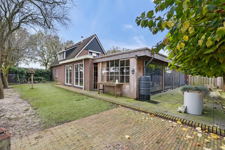 Foto 32 van Hooiland 26