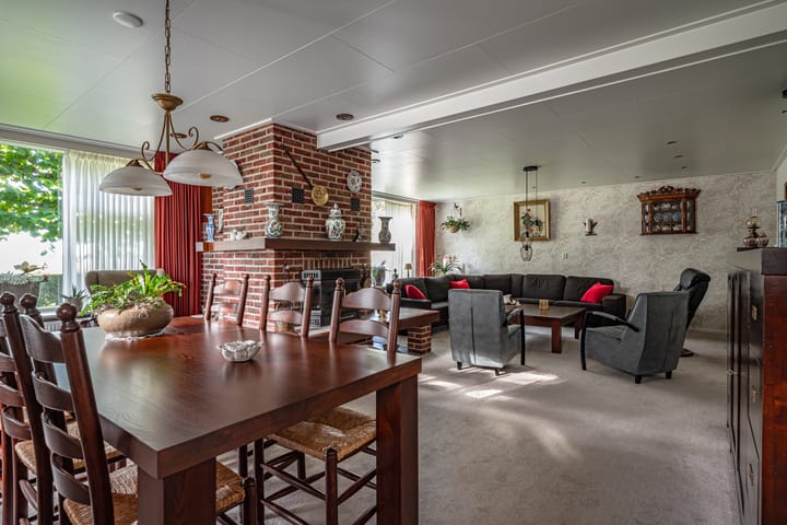 Photo 8 of Oude Rijksweg 605