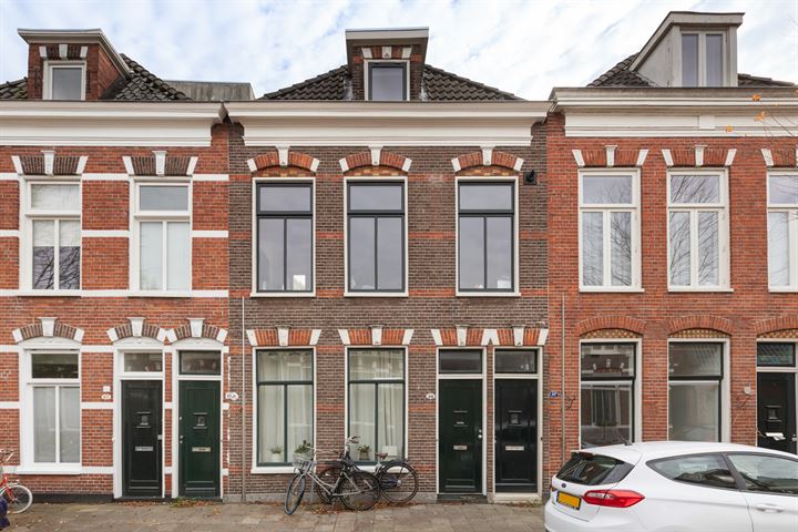 View photo 1 of Leeuwarderstraat 44-A