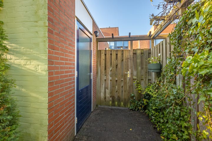 Foto 20 van Adriaen van de Vennestraat 24