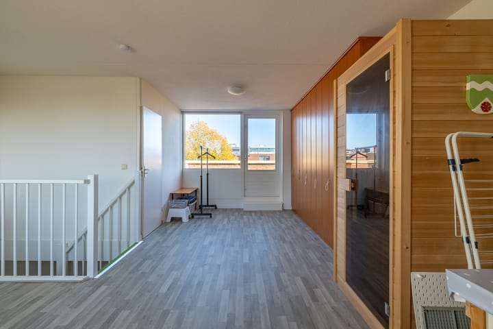 Foto 41 van Adriaen van de Vennestraat 24