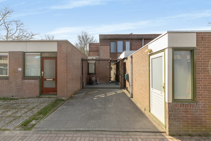 View photo 30 of Haringvliet 21