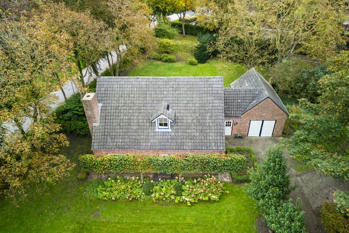 Foto 13 van Spoorstraat 12