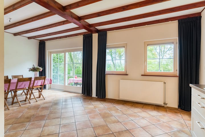 Foto 25 van Spoorstraat 12