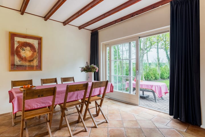 Foto 27 van Spoorstraat 12