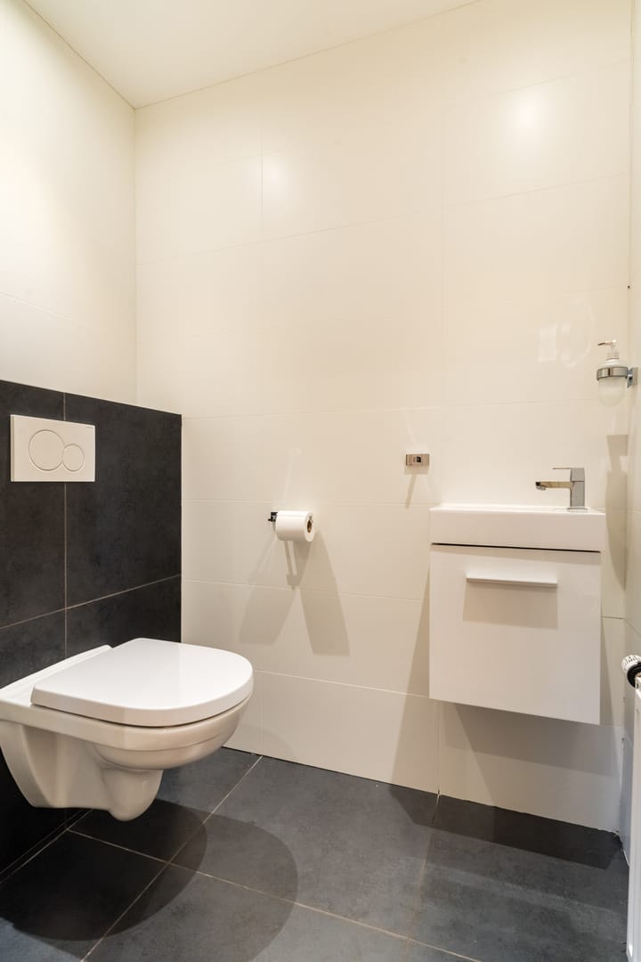 Foto 33 van Spoorstraat 12