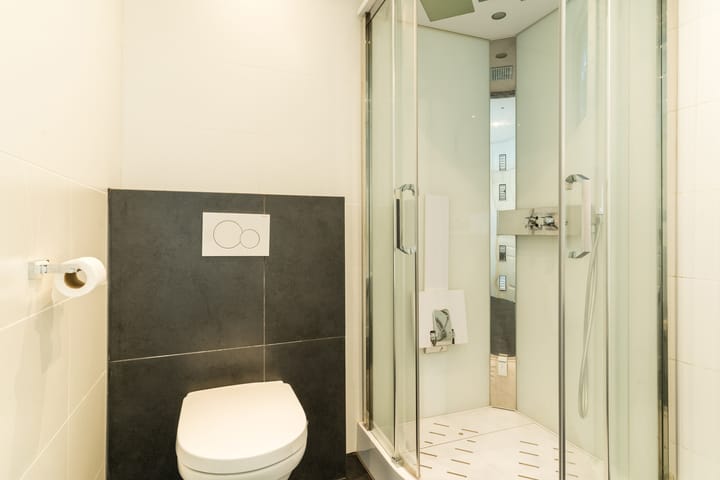 Foto 38 van Spoorstraat 12