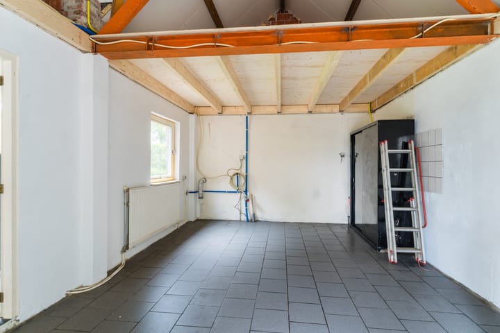 Foto 55 van Spoorstraat 12