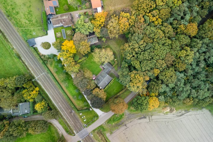 Foto 80 van Spoorstraat 12