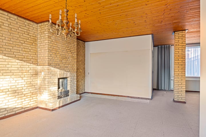 Foto 6 van Van den Houtstraat 26