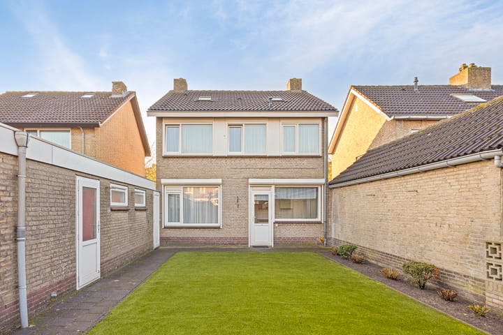 Foto 30 van Van den Houtstraat 26