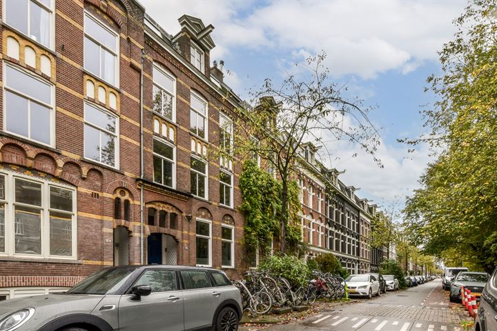 View photo 3 of Eerste Helmersstraat 127-H