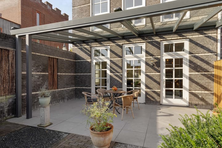 Foto 2 van Oberon 21