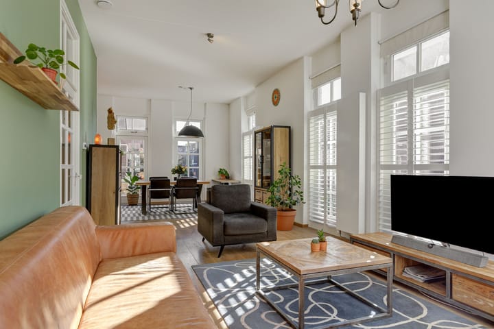 Foto 3 van Oberon 21