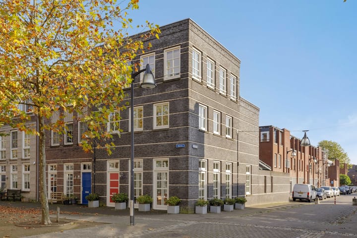 Foto 5 van Oberon 21