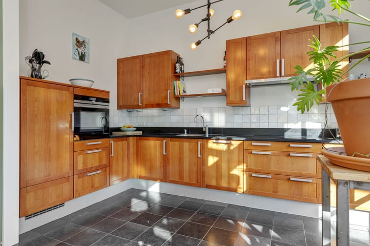 Foto 15 van Oberon 21