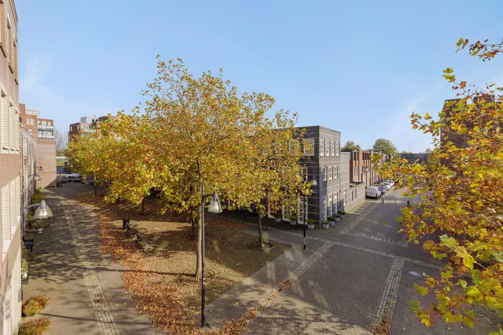 Foto 46 van Oberon 21