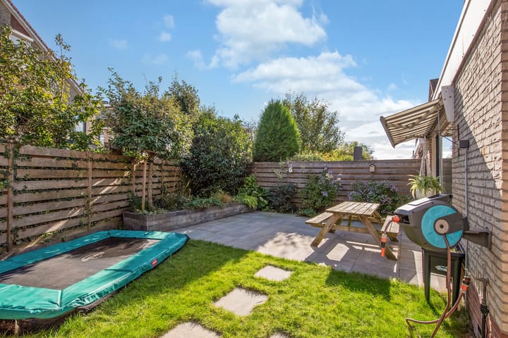 Photo 21 of Parelduiker 9