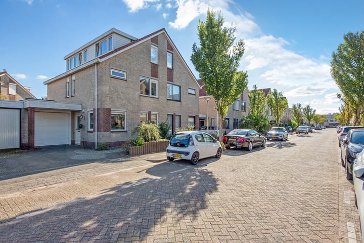 Photo 6 of Parelduiker 9