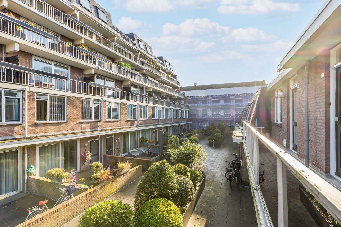 Foto 1 van Westvest 73