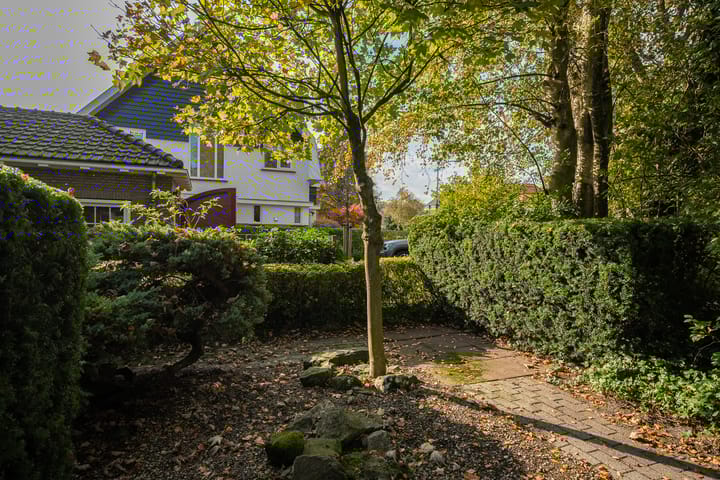 Photo 37 of Prinsenweg 7