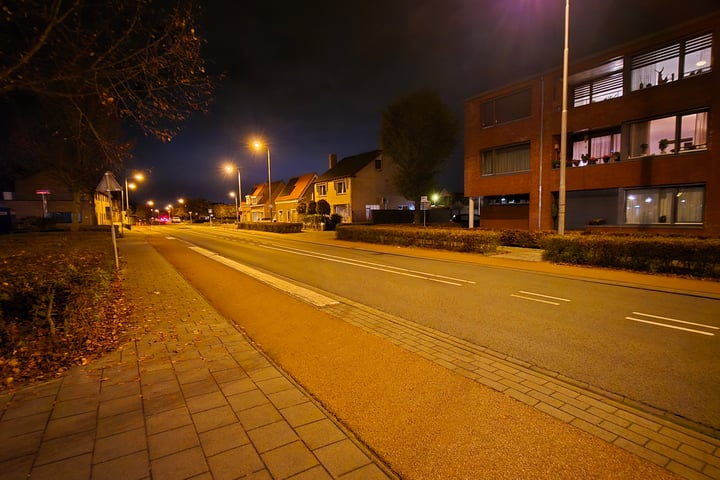 View photo 47 of Vijverstraat 4-H