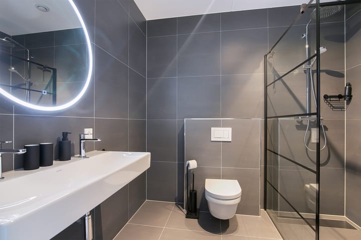 Foto 19 van Madridstraat 37