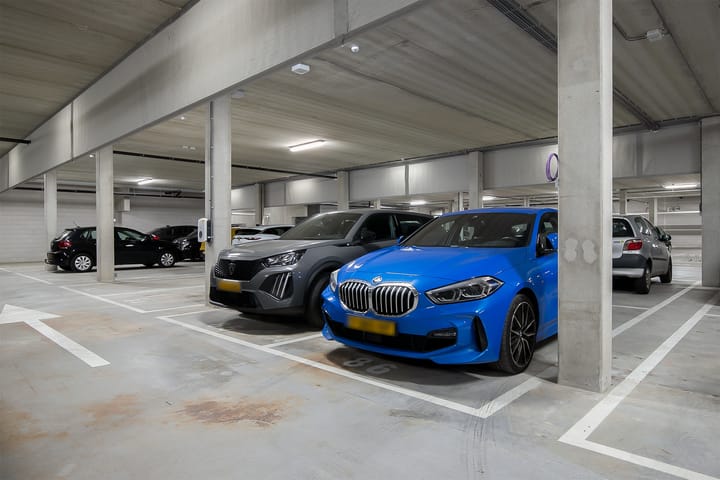 Foto 27 van Madridstraat 37