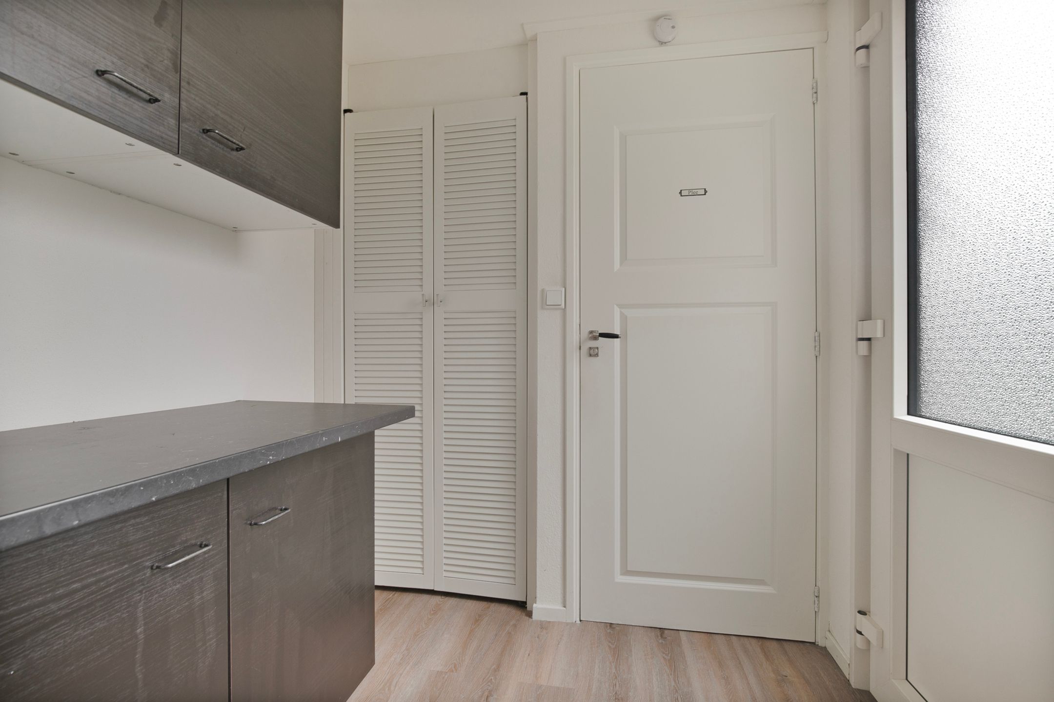 Photo 12 of Ferdinand Bolstraat 43