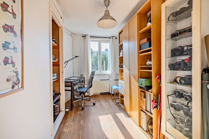 Foto 15 van Laplacestraat 76