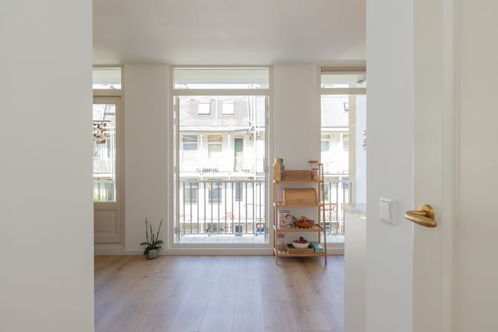 Foto 15 van Joan Melchior Kemperstraat 82-2