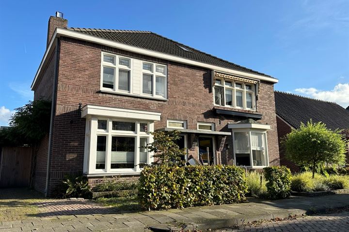 Bekijk foto 1 van Brakenstraat 38