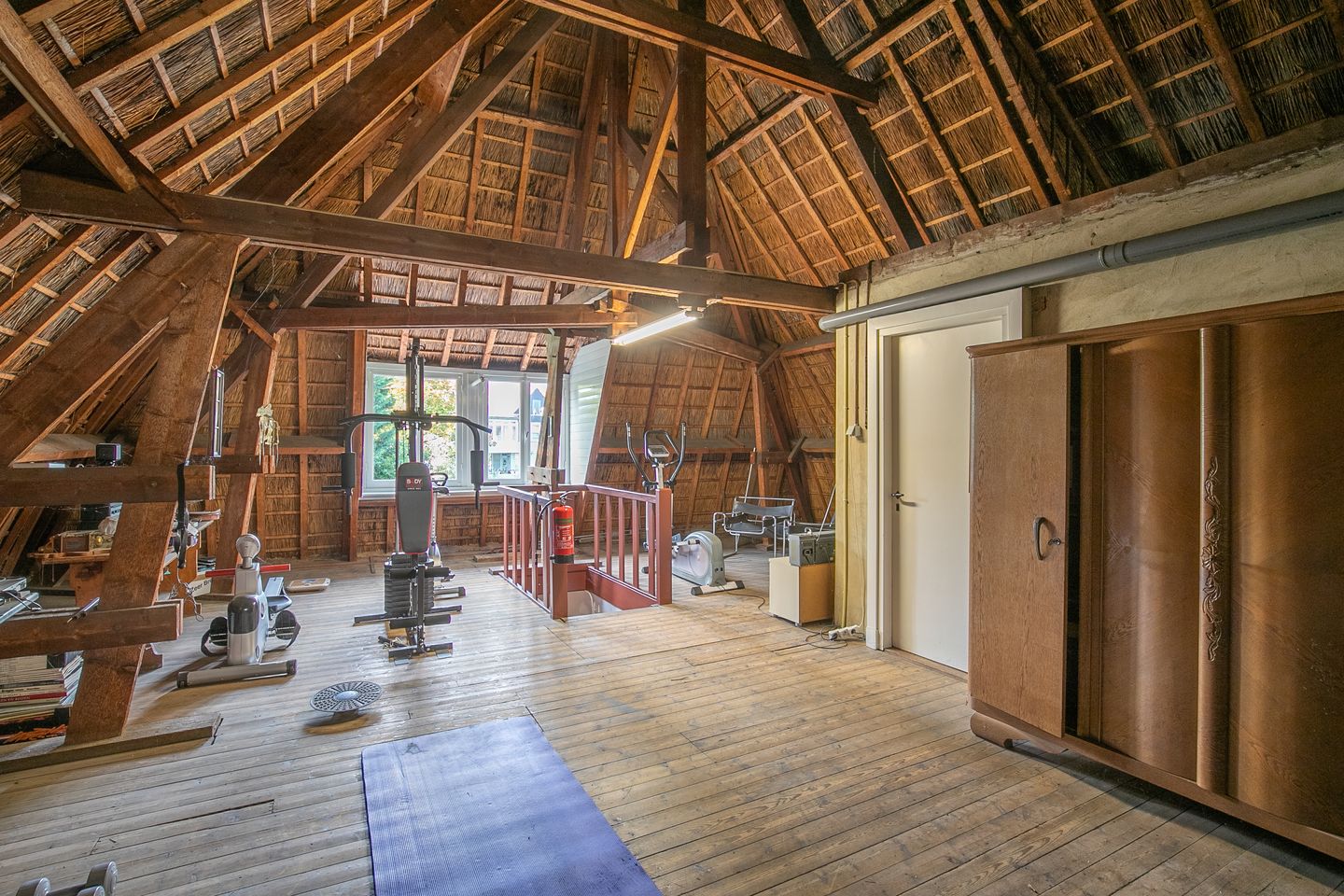 Foto 34 van Akerstraat 128