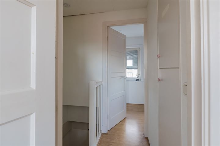 Bekijk foto 46 van Meidoornstraat 16