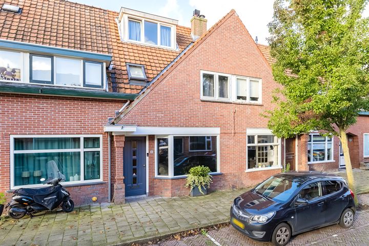 View photo 51 of Meidoornstraat 16