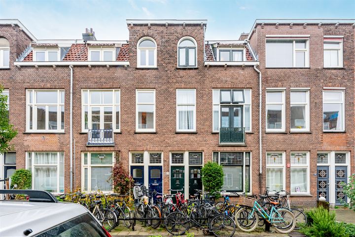 View photo 1 of Boomstraat 24-BS