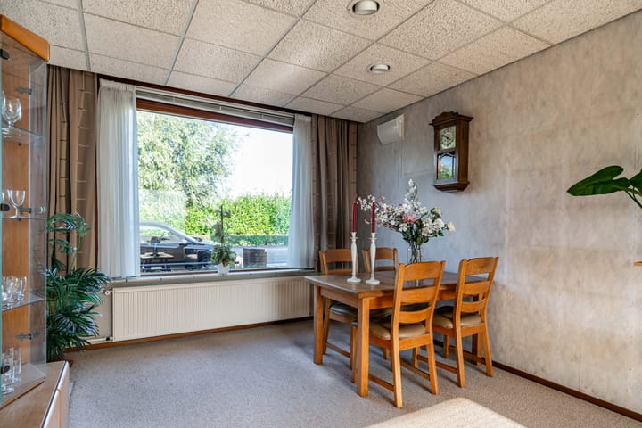 Foto 11 van Delftsestraatweg 85