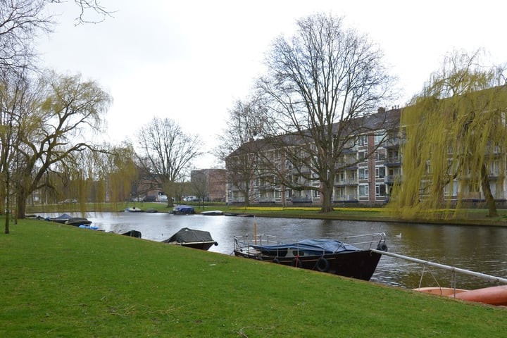 Bekijk foto 12 van Sassenheimstraat 76-H