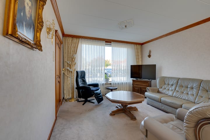 Foto 13 van Dijkvennenplein 10