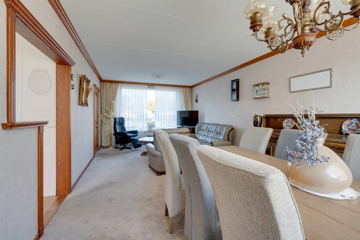 Foto 16 van Dijkvennenplein 10