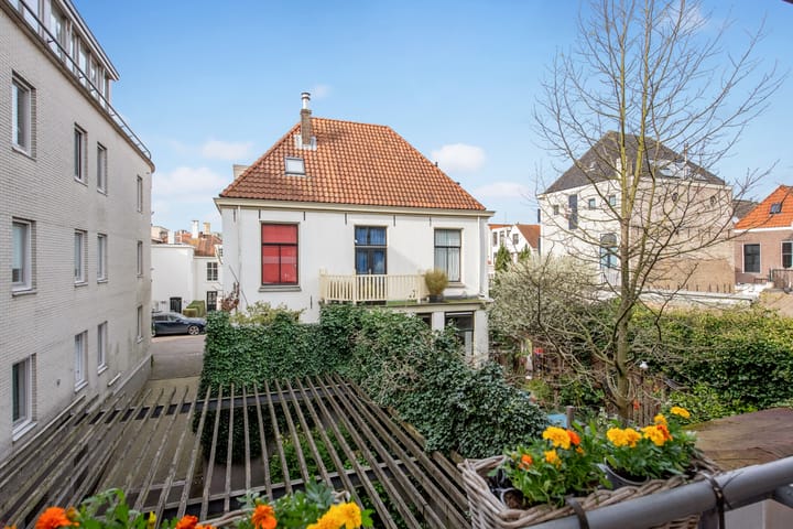 Foto 30 van Raadhuisstraat 13