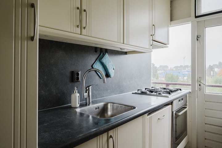 Foto 15 van Thomas à Kempisstraat 162