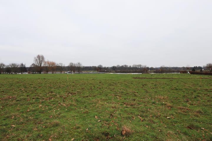 Foto 3 van Bouwkavel Veerweg 5