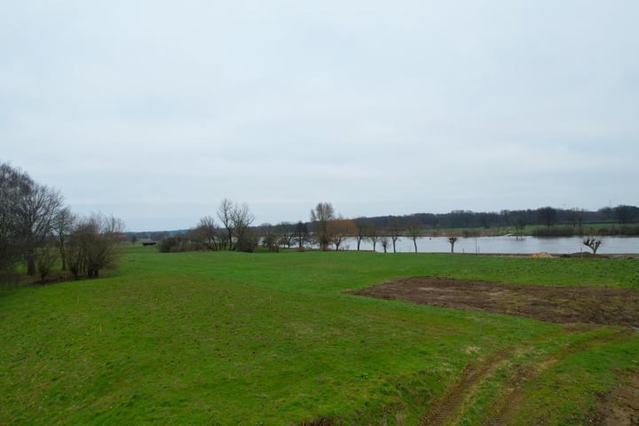 View photo 7 of Bouwkavel Veerweg 5