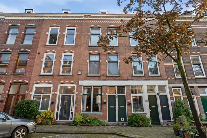 Bekijk foto 4 van Opzoomerstraat 30-A